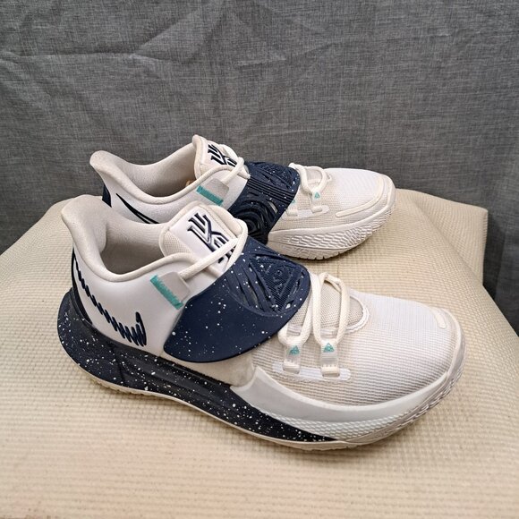 %Size 9.5 Men - Nike Kyrie Low 3 Team White Midnight Navy 2020 CW6228-100 / A 28 main image 5